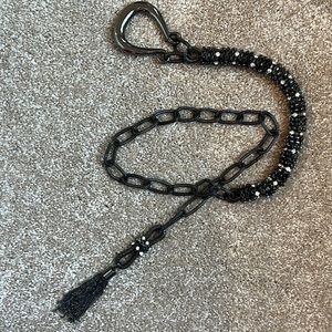 Chico’s black chain belt